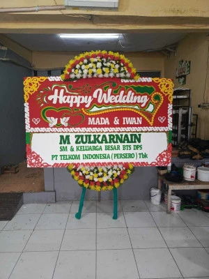Papan Bunga di Hegarmanah Panggarangan